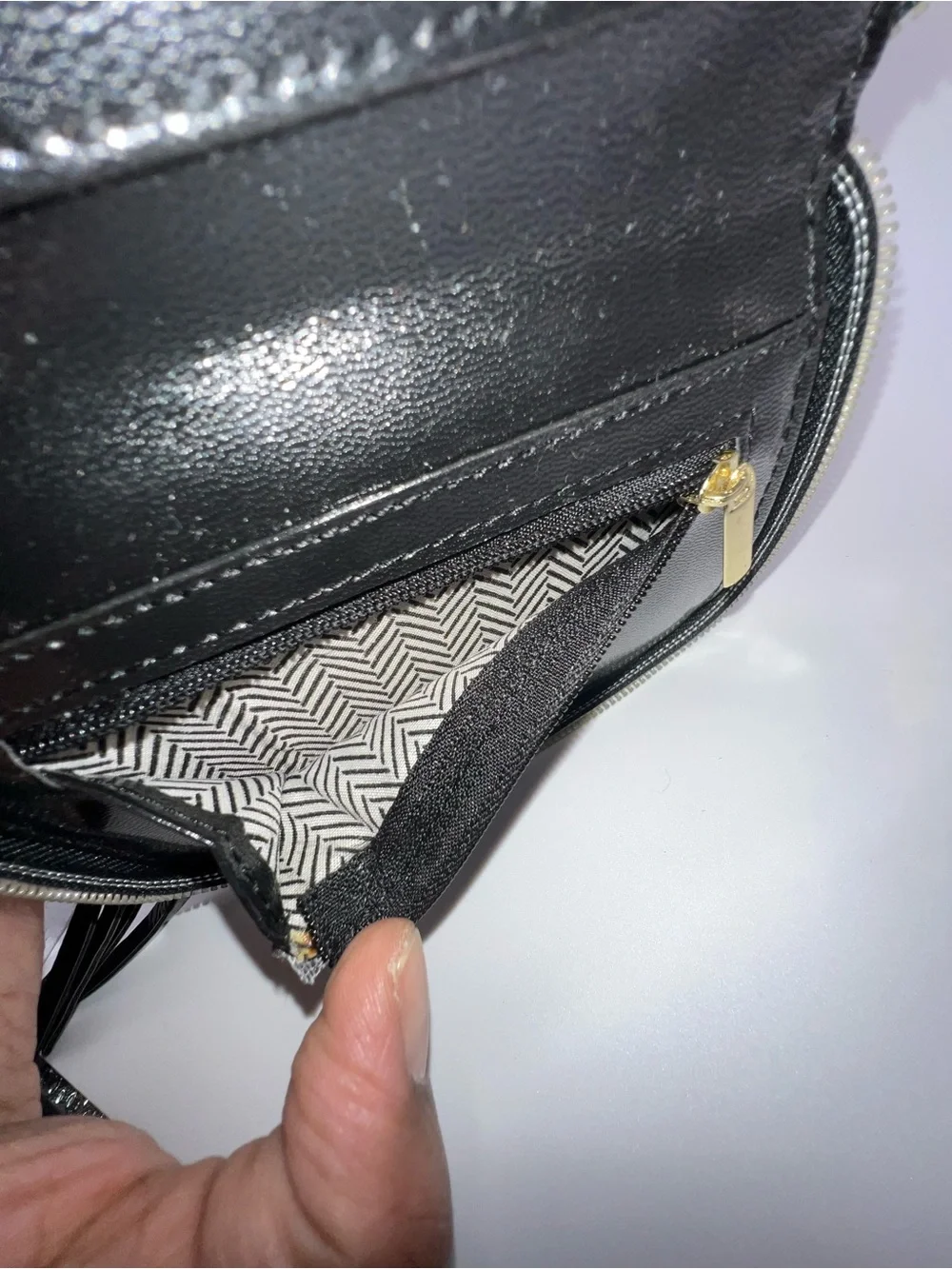 Steve Madden Black Glitter Zip Wallet with Tassel